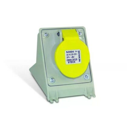 TOMADA SOB NEWKON 2P+T 16A 100/130V 4H AM N3004